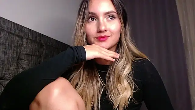 Miaa  - online show from October 4, 4:07 am