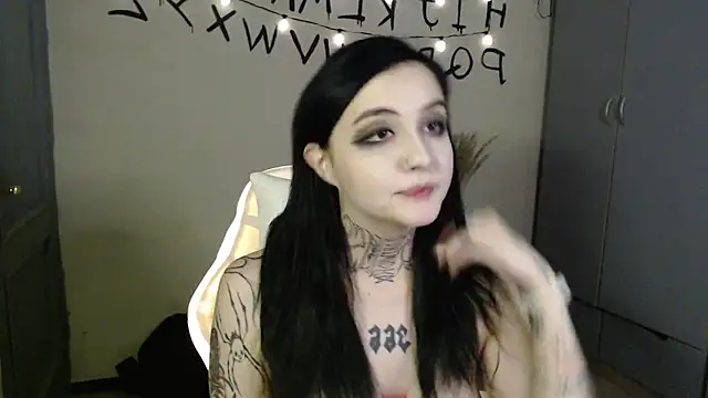 Rin andersonn online show from November 21, 8:11 pm