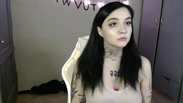 Rin andersonn online show from November 25, 7:58 pm