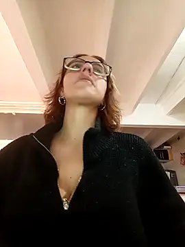 Jade 1-9 online show from February 21, 5:24 pm