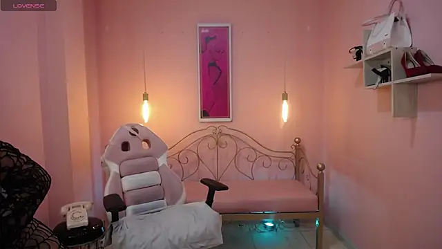 ingrid03 taffur online show from February 3, 8:01 pm