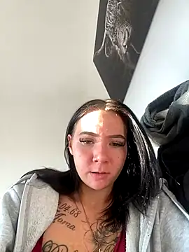 YoungZoexx online show from November 21, 10:06 am