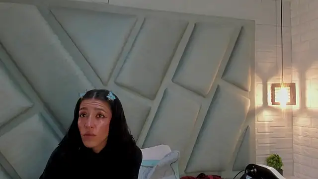 Julieta Slav3 online show from March 20, 10:14 pm