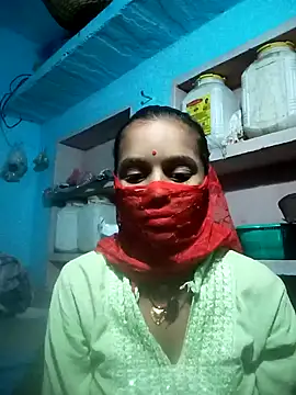 Snapshot of Cuty_kanchna chatting on October 6, 3:50 pm Cuty kanchna online show from October 6, 3:50 pm