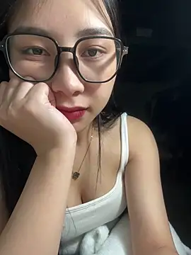 Linh5790 online show from October 6, 7:25 am