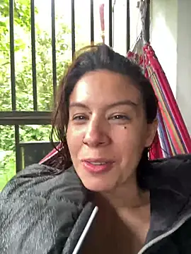 SoyMaddyMorgan online show from February 24, 7:12 pm