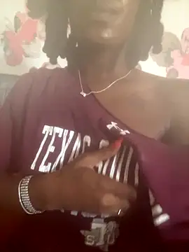 Giselledabodyyy online show from October 18, 8:10 pm