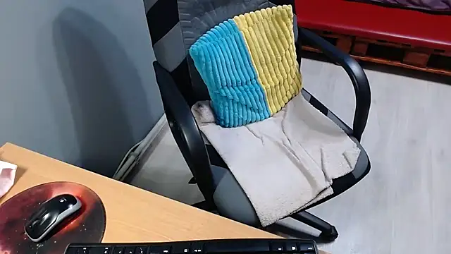 Ledi Catherin online show from February 24, 11:25 pm