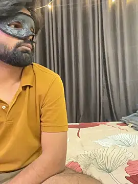 vickyandtania online show from November 24, 5:15 pm