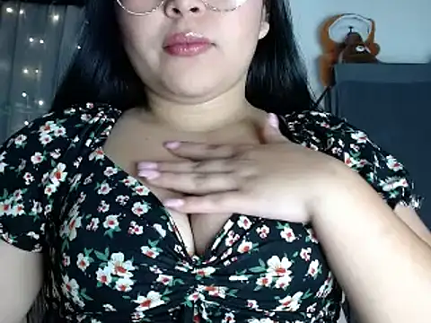 Elinaax rose online show from October 20, 3:48 pm