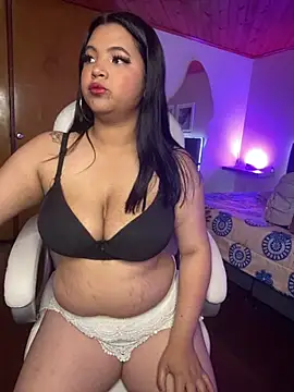 Emmi boobs online show from October 15, 4:48 am