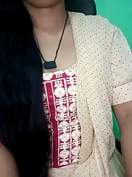 Snapshot of Rashmi_011 chatting on October 20, 4:54 pm Rashmi 011 online show from October 20, 4:54 pm