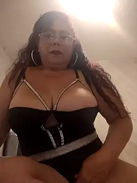 Kamila70 online show from November 26, 4:02 am