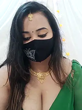 Beauty Queen Soniya online show from February 10, 7:17 pm