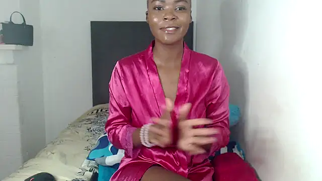 MissLola026 online show from November 27, 2:25 am