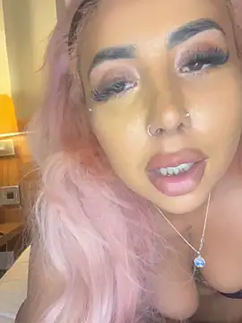 zara bellexx online show from November 9, 8:38 pm