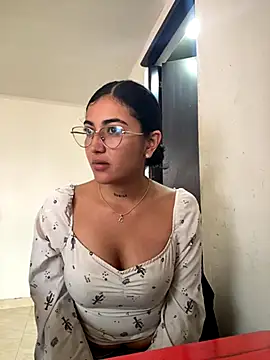 Camila-marinn online show from October 17, 9:07 pm