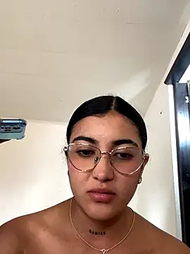 Camila-marinn online show from October 16, 9:06 pm