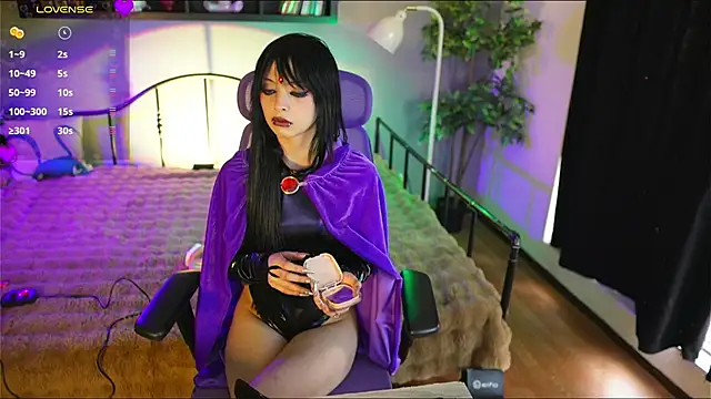 Snapshot of Bayonetta_doll chatting on October 16, 9:17 pm Bayonetta doll online show from October 16, 9:17 pm