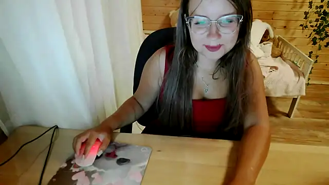 Snapshot of SummerGabrielle chatting on October 8, 4:44 pm SummerGabrielle online show from October 8, 4:44 pm