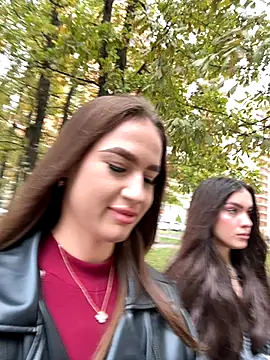 MayaGlow online show from October 19, 11:23 am