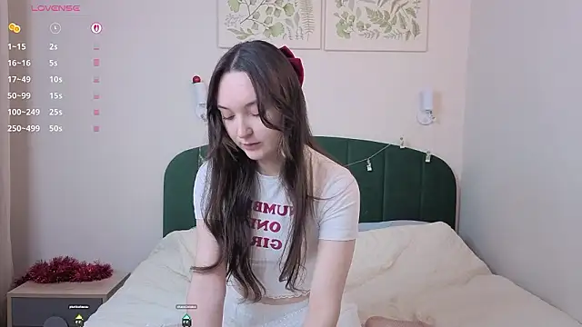 SylviaHamilton online show from January 17, 3:52 pm