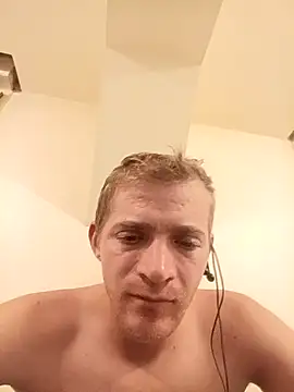  Gabriela 5Live online show from November 4, 9:09 pm