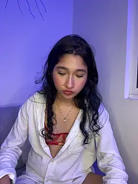 Snapshot of Ariasex_ chatting on October 13, 3:31 am Ariasex online show from October 13, 3:31 am