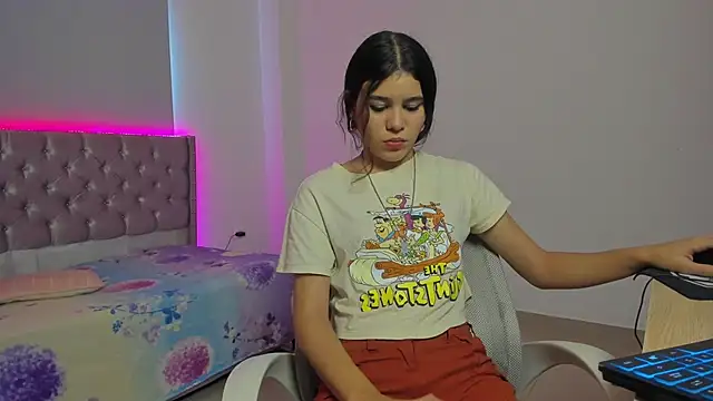 beiby glow online show from October 22, 3:06 pm