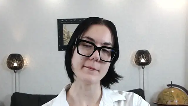 Marie Fitch online show from November 28, 4:26 am