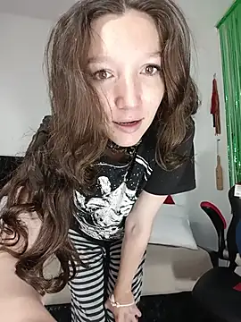 Lucy colee online show from March 3, 4:57 pm