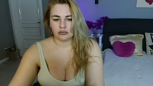 Passion-Blondy online show from February 19, 9:13 pm