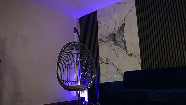 RachelRavee online show from December 16, 5:24 am