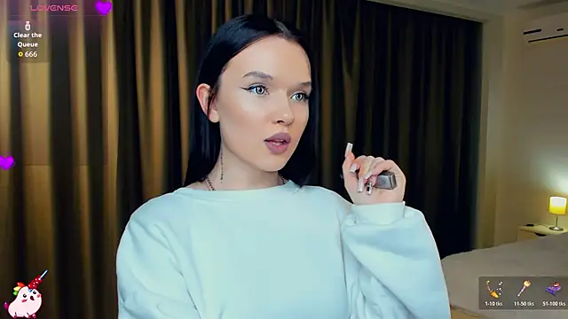 RonnieSchmertz online show from December 4, 9:15 pm