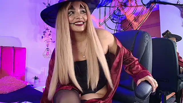 Kiaraa88 online show from October 27, 7:19 pm