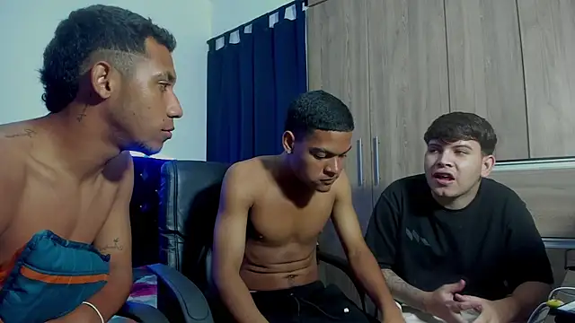 isaac master77 online show from November 12, 3:37 am