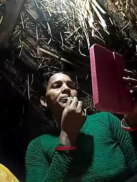 Cutsedi3 online show from October 27, 7:48 am