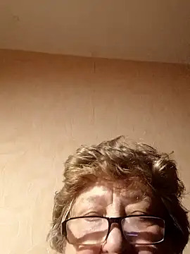 Katherine735 online show from October 31, 11:42 pm