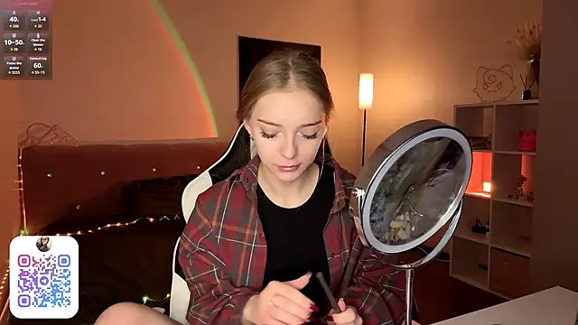 EvaPeace online show from March 3, 8:37 pm