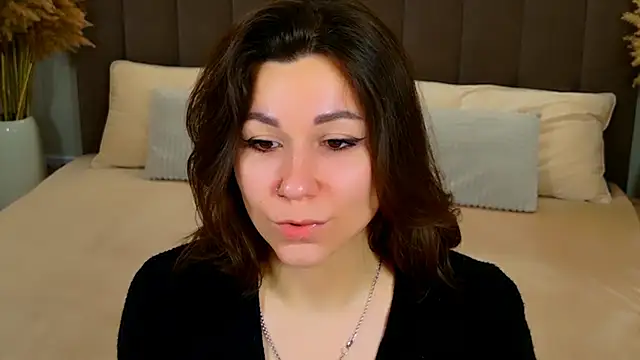 EdenSolis online show from March 2, 10:00 am