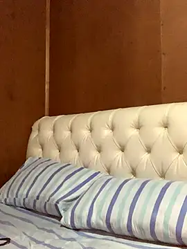 Nicolebermudez online show from October 30, 1:08 am