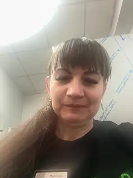 Butterfly8385 online show from March 1, 8:19 pm