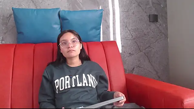  kita online show from December 3, 7:05 pm