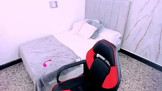 Amira mansour online show from November 14, 7:14 pm