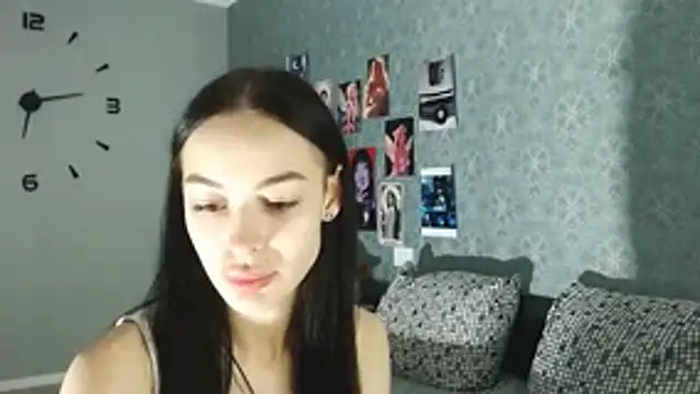 Daphne Darkthorn online show from October 25, 3:14 am