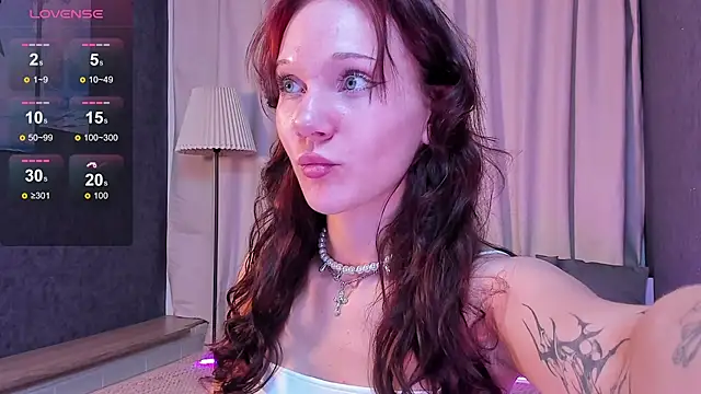 MargoViento online show from April 2, 8:50 pm