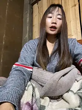 Maymay   online show from October 28, 2:23 pm