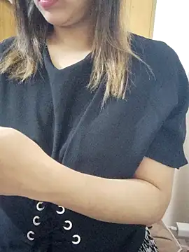 Tanha18 online show from February 11, 2:18 pm