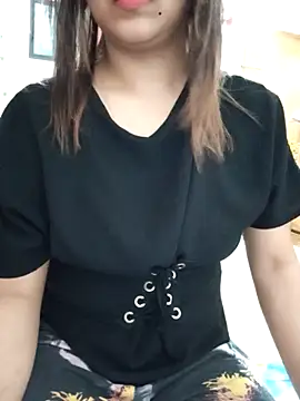 Tanha18 online show from April 15, 1:33 pm