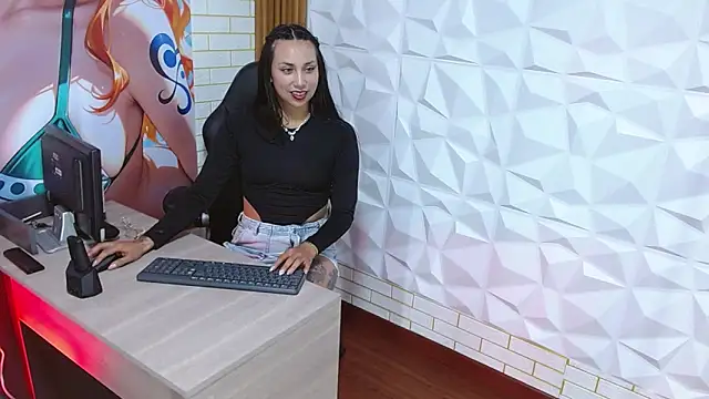 marilyncandy303av online show from February 17, 9:14 pm